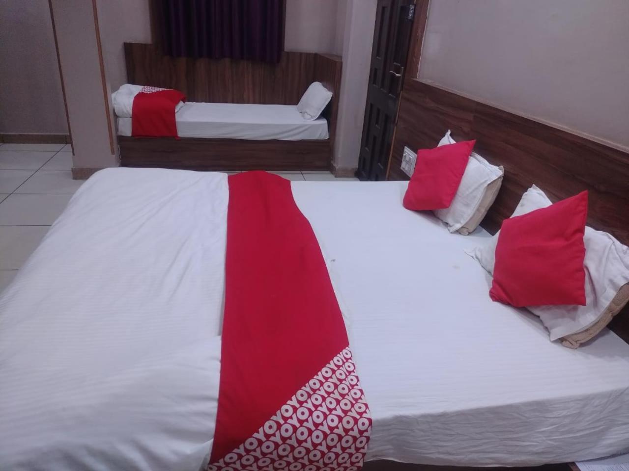 Hotel Grand Stay Bhopal Dış mekan fotoğraf